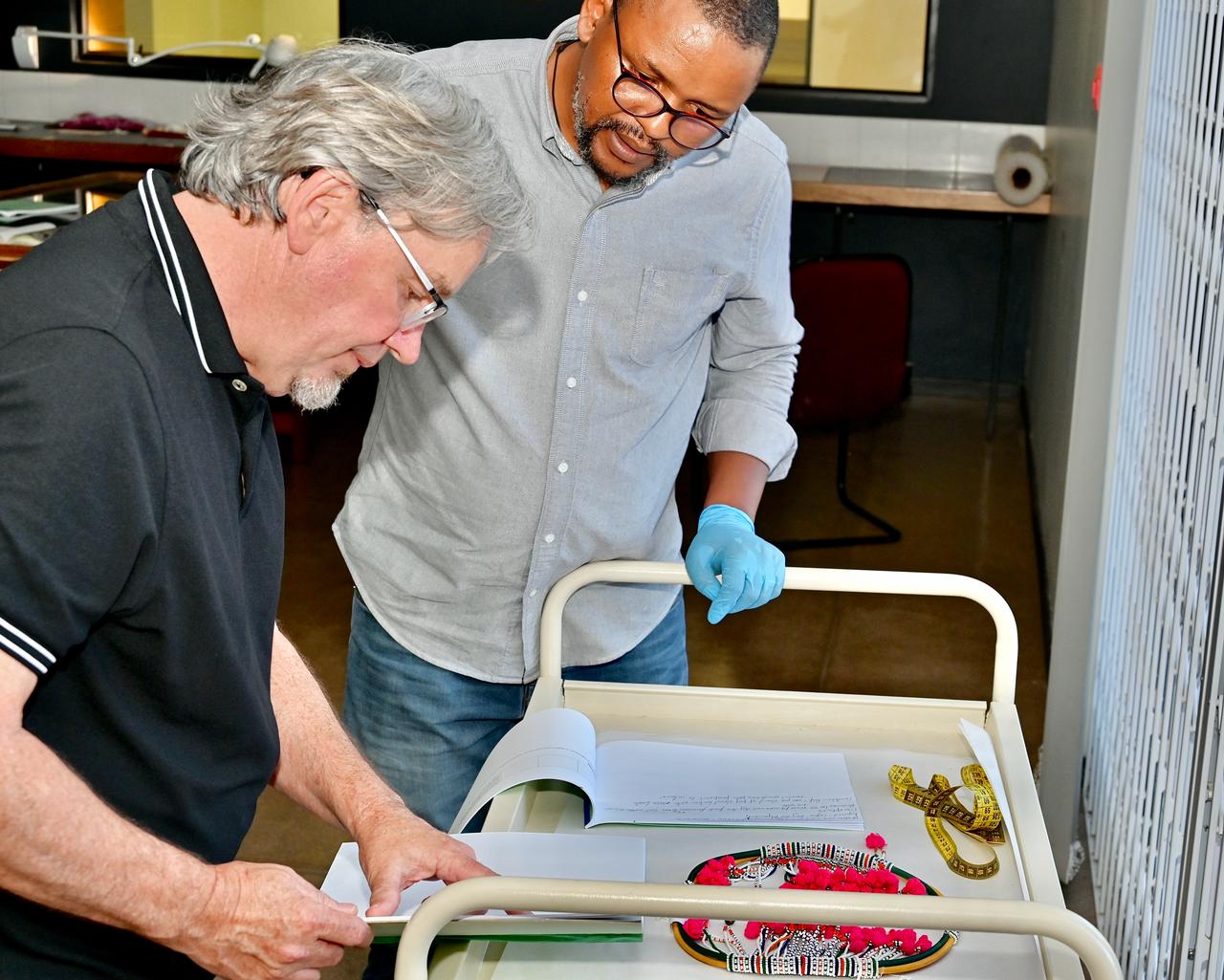 COMMUNITY AND SCHOLARSHIP UNITE AT WSUS BROSTER COLLECTION