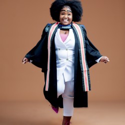 MEET THE WSU ALUMNA BEHIND THE HOLLYWOODBETS BRAND 