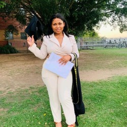 FROM UNPLANNED BEGGININGS TO CUM LAUDE RESEACHER: ASANDISWA MZANTSI’S JOURNEY INTO SCIENTIFIC DISCOVERY